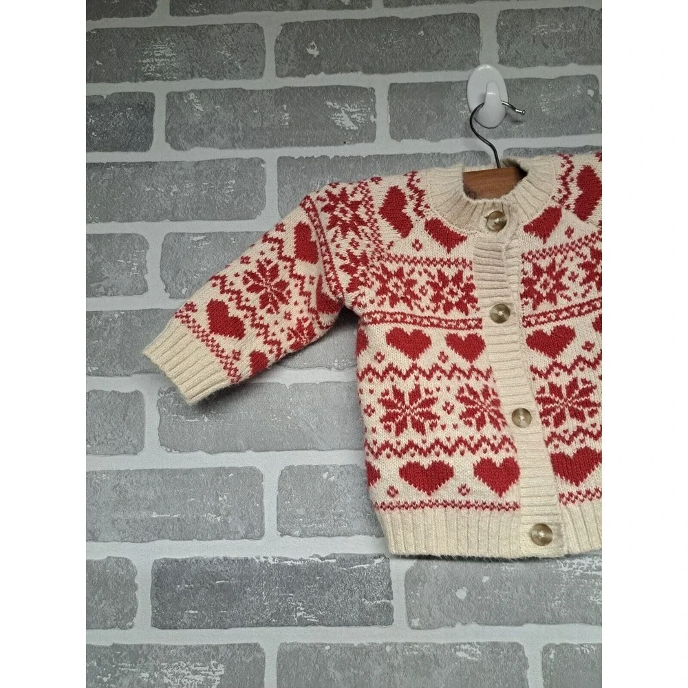 H&M‎ Kids Light Beige/Patterned Fair Isle Heart Print Knit Cardigan Size 9M
